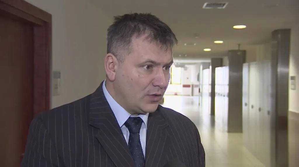 Maturzystka pozwała komisję egzaminacyjną. Proces nie odbędzie się w terminie