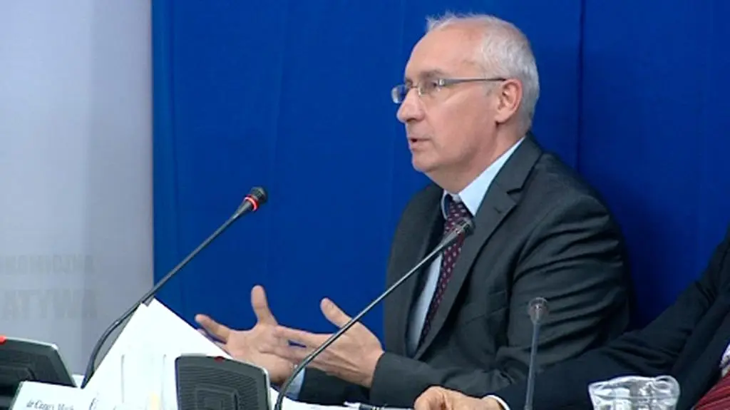 Mech: Nie można opodatkowywać inwestycji ani dzieci