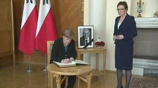 Merkel i Kopacz wpisały się do księgi kondolencyjnej Władysława Bartoszewskiego