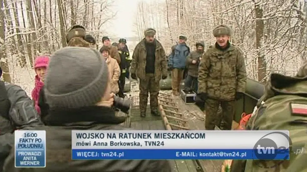 Mieszkańcom towarzyszy kamera TVN24