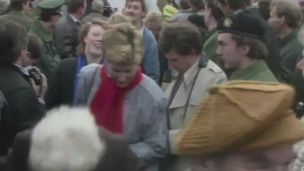 Mieszkanki Berlina Wschodniego wspominają upadek Muru Berlińskiego