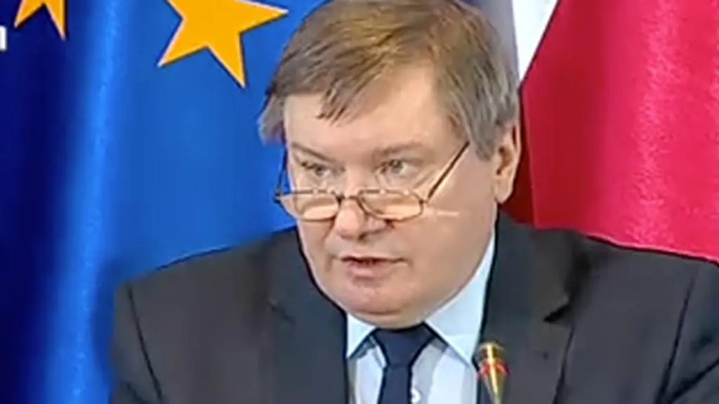 Miller: Komisja nie orzeka o odpowiedzialności (TVN24)