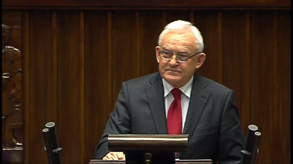 Miller o Palikocie: pędził gorzałę i dalej jest pod wpływem
