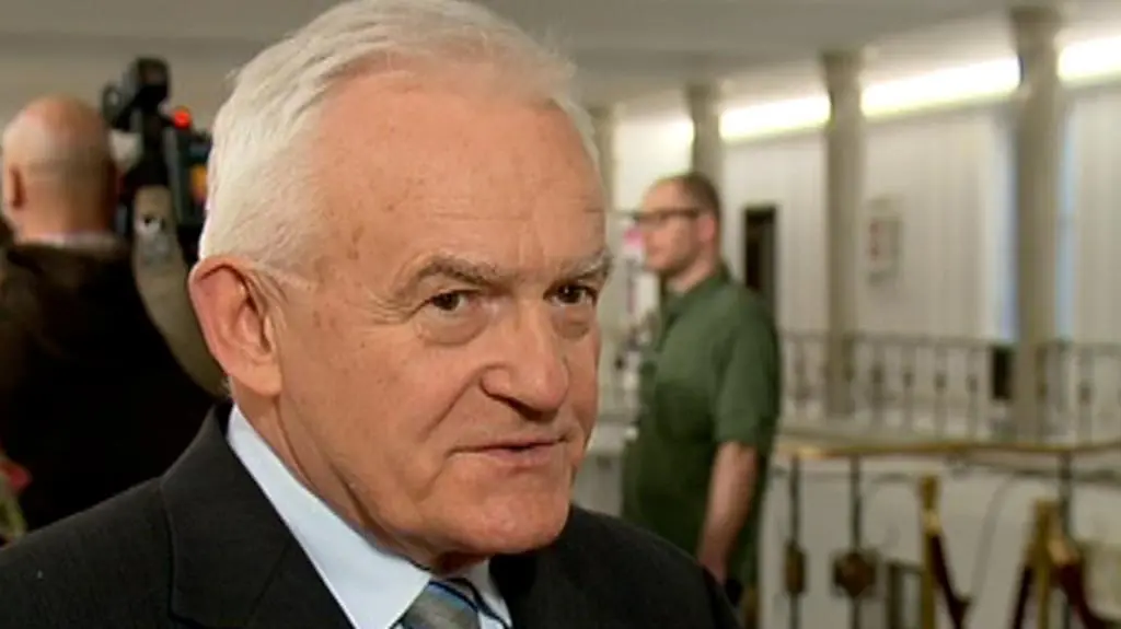 Miller: Piechociński powinien coś powiedzieć o działaniu swojego resortu