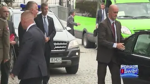 Minister Obrony rośnie w siłę. Mocna pozycja Siemoniaka