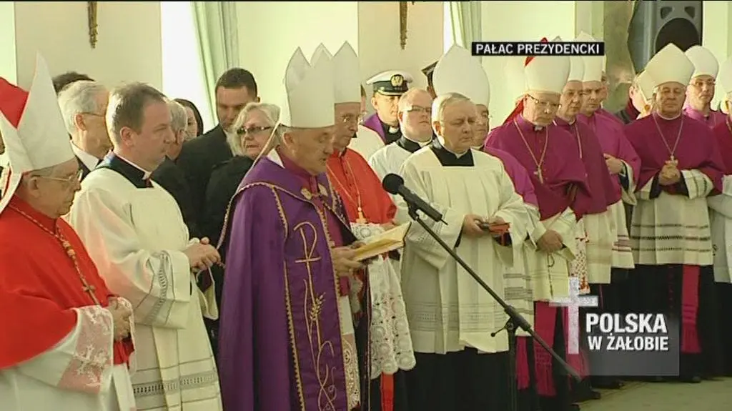 Modlitwa w Pałacu Prezydenckim (TVN24)