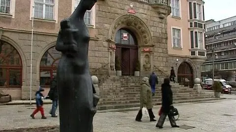 Molestowana przerywa milczenie