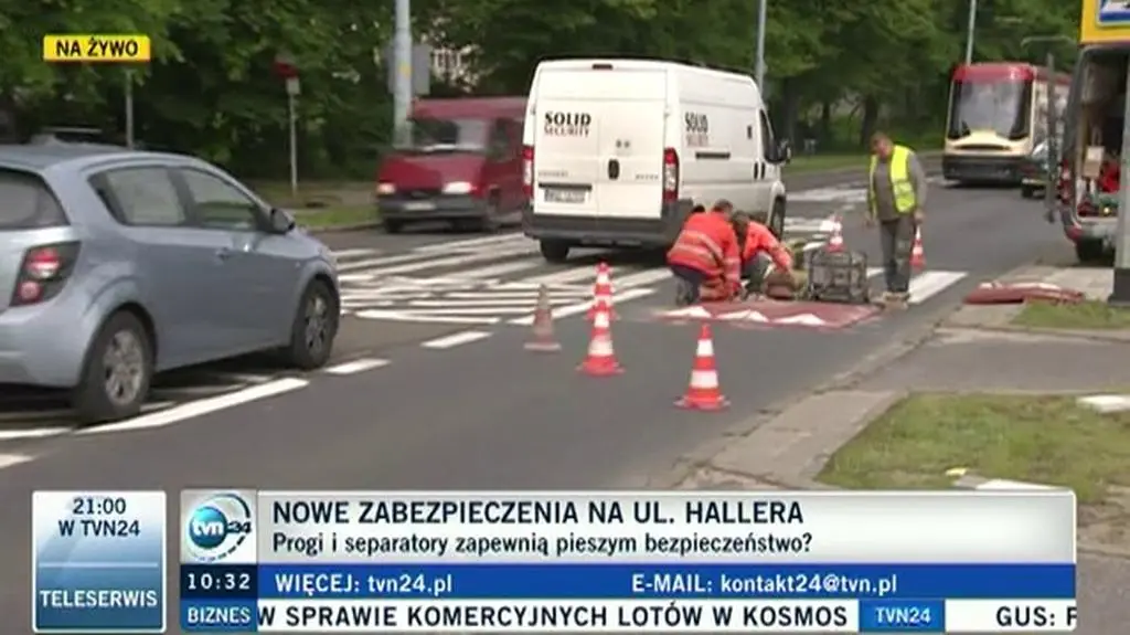 Montowanie progów zwalniających na al. Hallera