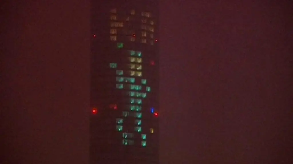 Muminki i "Gangnam Style" na Sky Tower