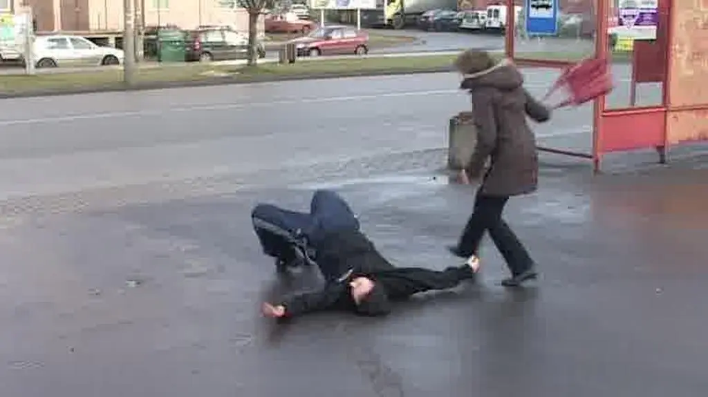 na przystanku