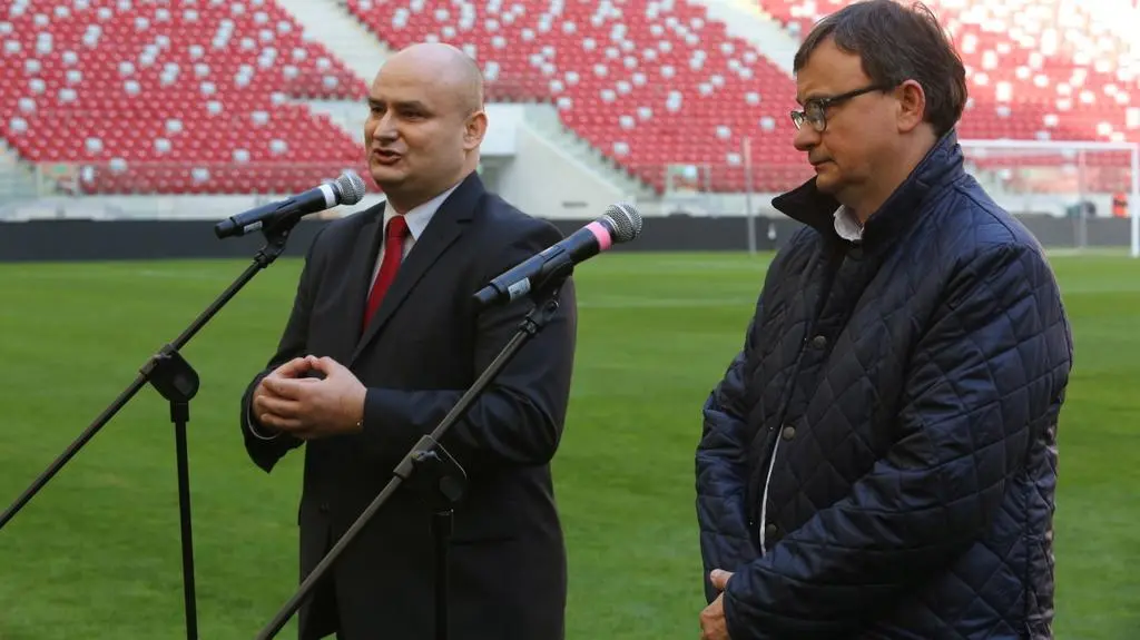 NCS: Dach należało zamknąć w poniedziałek wieczorem