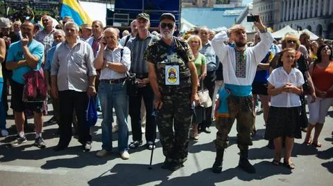 Nocna bójka na Majdanie Niepodległości w Kijowie 