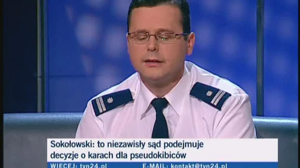 "Nowe przepisy powstrzymają przemoc na stadionach"