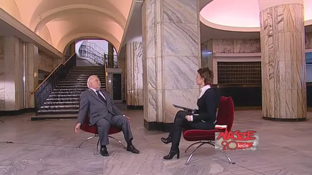 O co Wałęsa apytałby generała Kiszczaka?/TVN24