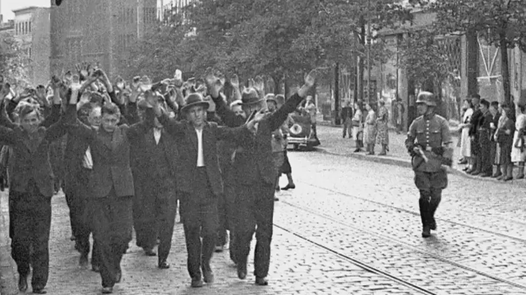 O pierwszym wojennym zdjęciu