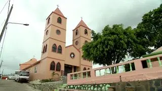 Od odkrycia skandalu do "karnego odwołania"