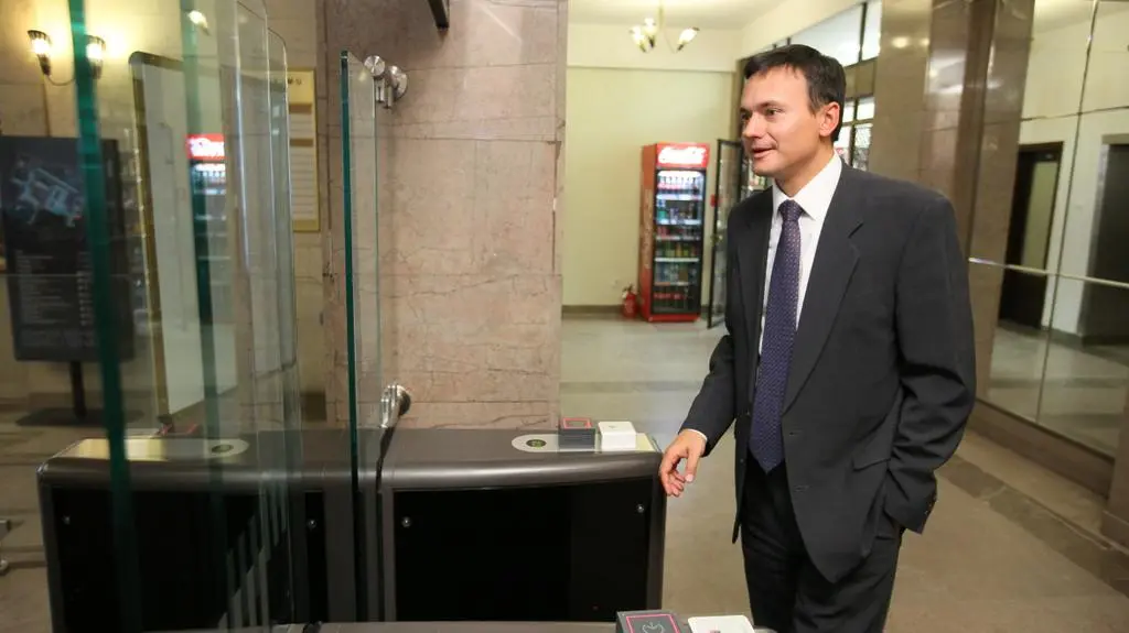 "Odtajnianie notatek służb specjalnych to zła praktyka"