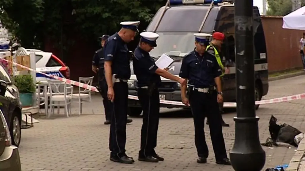 Ojciec zasłonił córki podczas wypadku