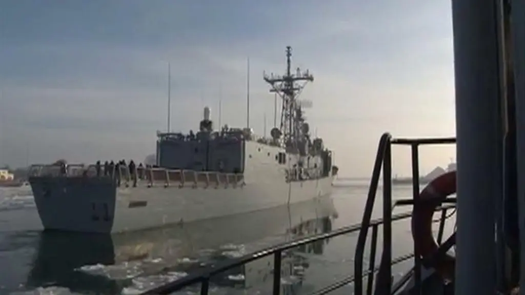 Okręt rusza na manewry NATO