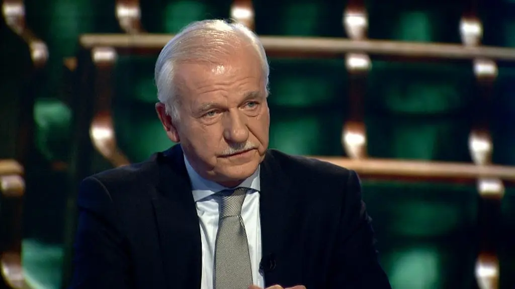 Olechowski o ostrej wypowiedzi Wałęsy