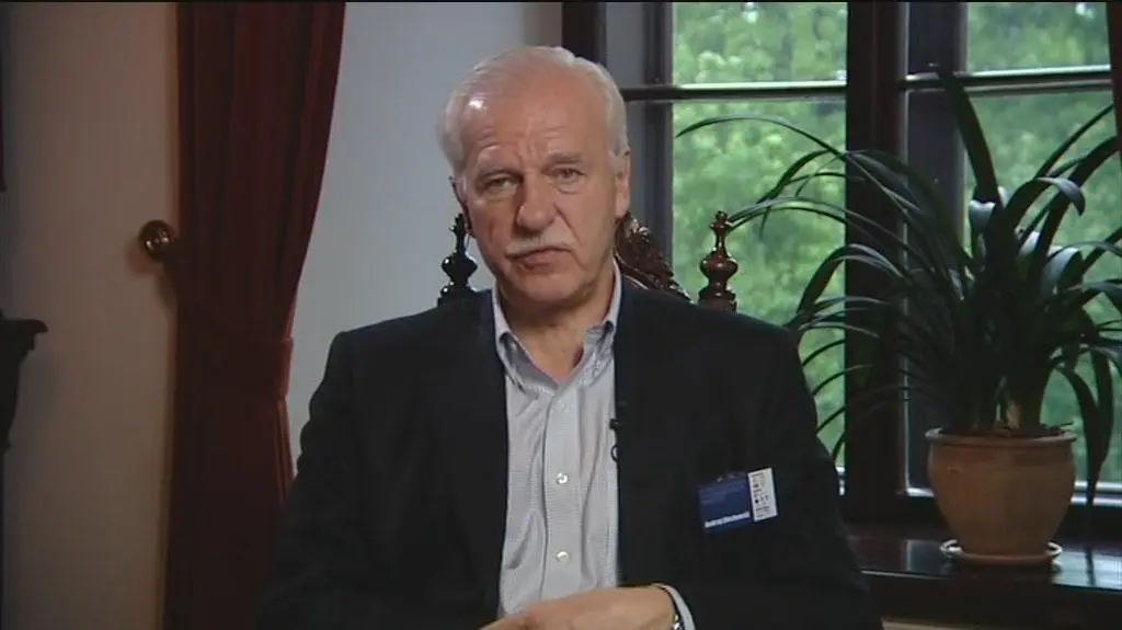 Olechowski: potrzeba debaty