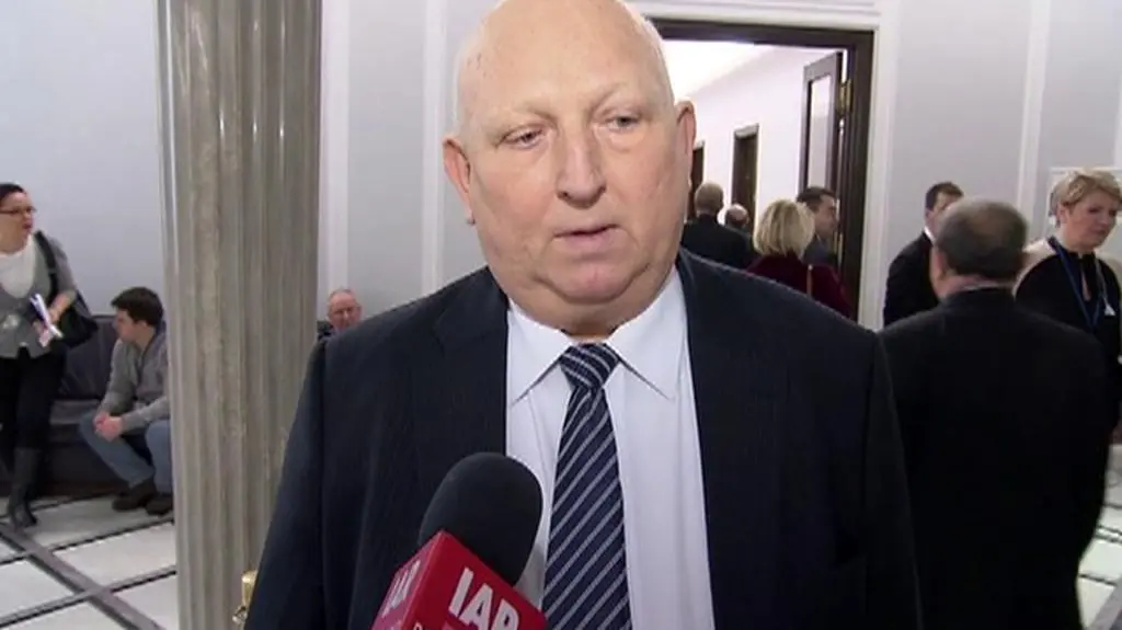 Oleksy: Duża rozbieżność między Millerem a Piniorem 