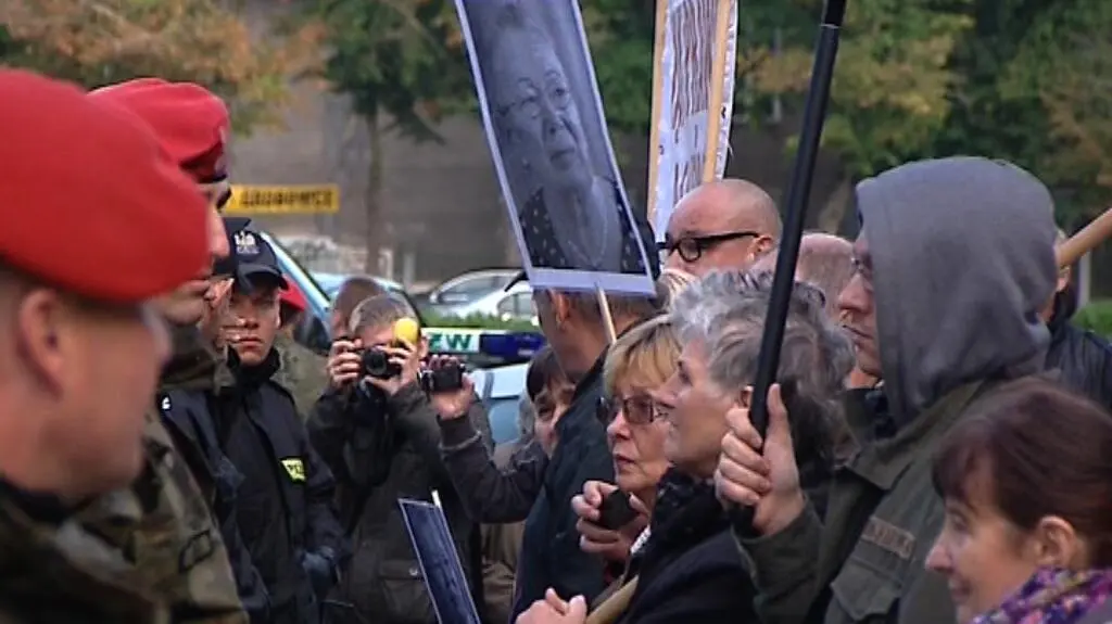 Opóźnienie ekshumacji Anny Walentynowicz tłumaczy prokurator