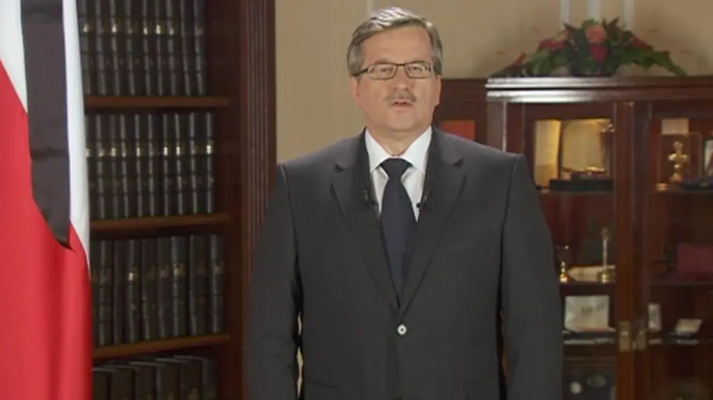 Orędzie Bronisława Komorowskiego w dniu katastrofy prezydenckiego tupolewa 