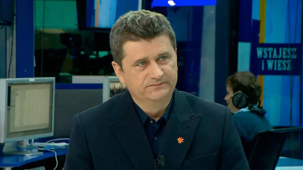 Palikot atakuje Millera: Jaruzelski nad grobem, homofobiczny Wałęsa