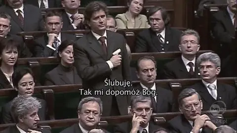 Palikot składa poselskie ślubowanie: "Tak mi dopomóż Bóg"