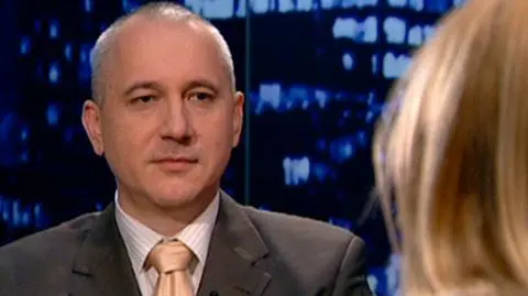 "Palikot to śmieszny pan pijący tanie wódki na rynku"