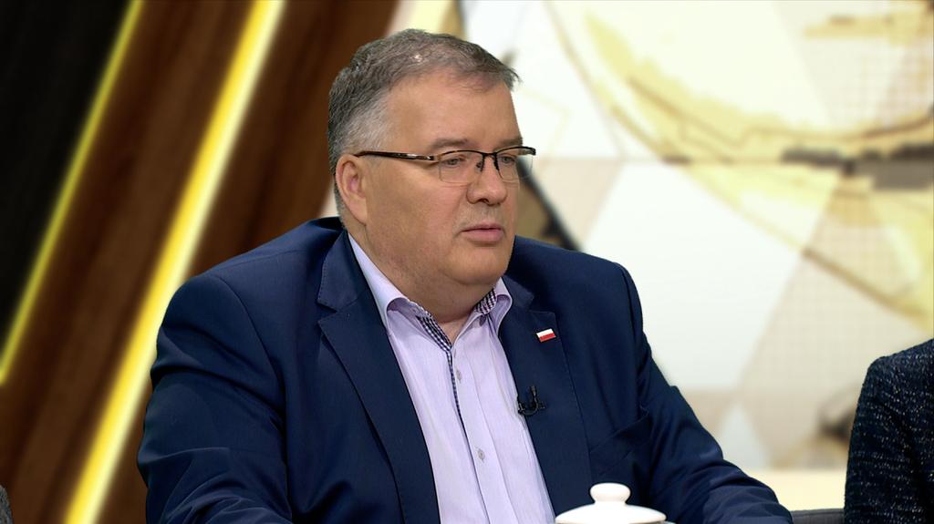 "Pan prezydent sugeruje, że jest gotowy do ubiegania się o reelekcję"