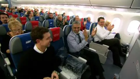 Pasażerowie pod wrażeniem lotu Boeingiem 787
