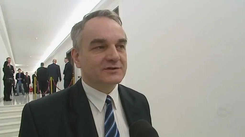 Pawlak: zastanowić się nad obecnymi przepisami