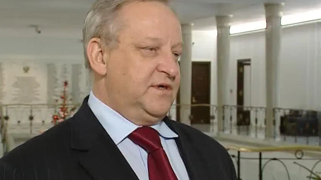 Piecha: jeżeli powodem są niedopracowane projekty minister zdrowia to myślę, że nic dobrego to nie wróży