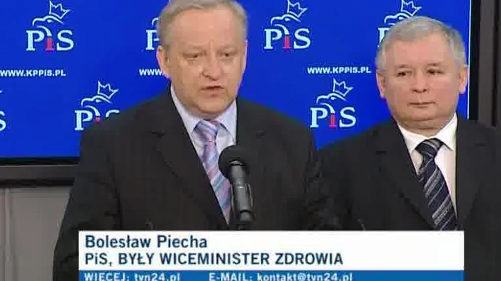 Piecha: Sawicka zapowiadała, że "kręcenie lodów" będzie w maju i czerwcu