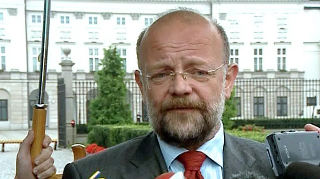 Piotr Kownacki: były już precedensy, że jest dostawiane trzecie krzesło, jestem przekonany,że tak właśnie będzie