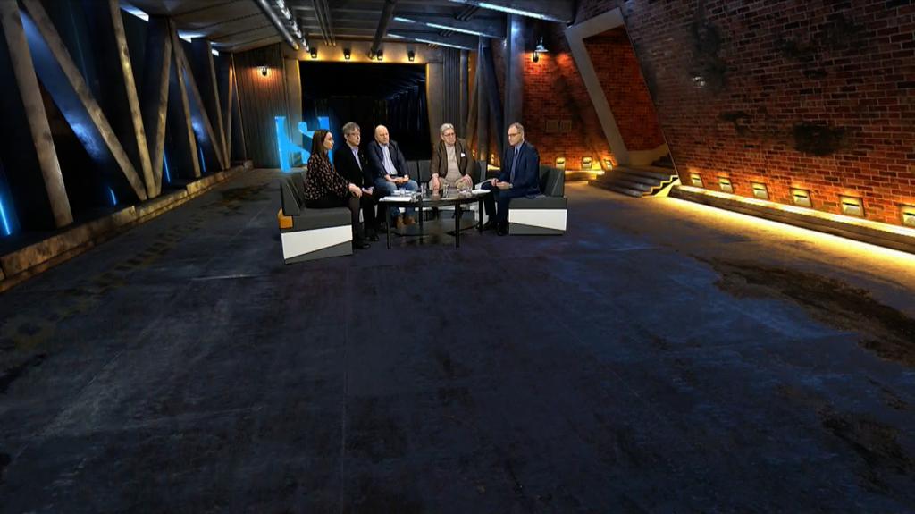 "Piramida finansowa i dzieła sztuki" - pierwsza część dyskusji