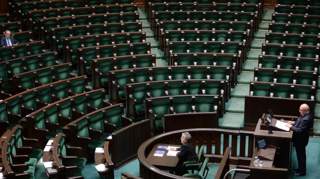PiS nie głosowało nad budżetem. "To bumelka" 