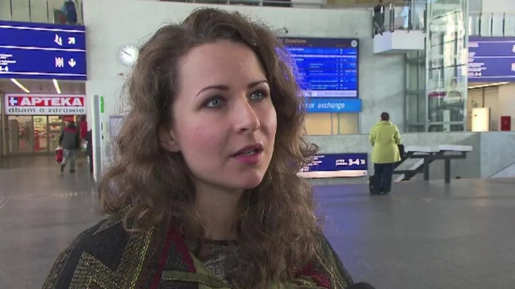 PKP Intercity apeluje, by nie przechodzić przez tory w niedozwolonych miejscach