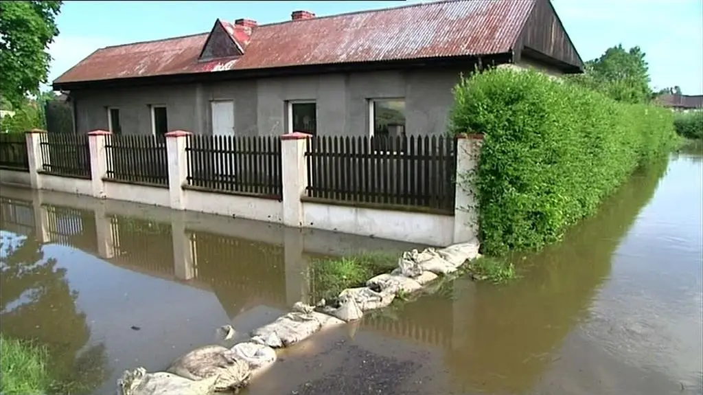 Podtopienia w Dobrzykowicach na Dolnym Śląsku 