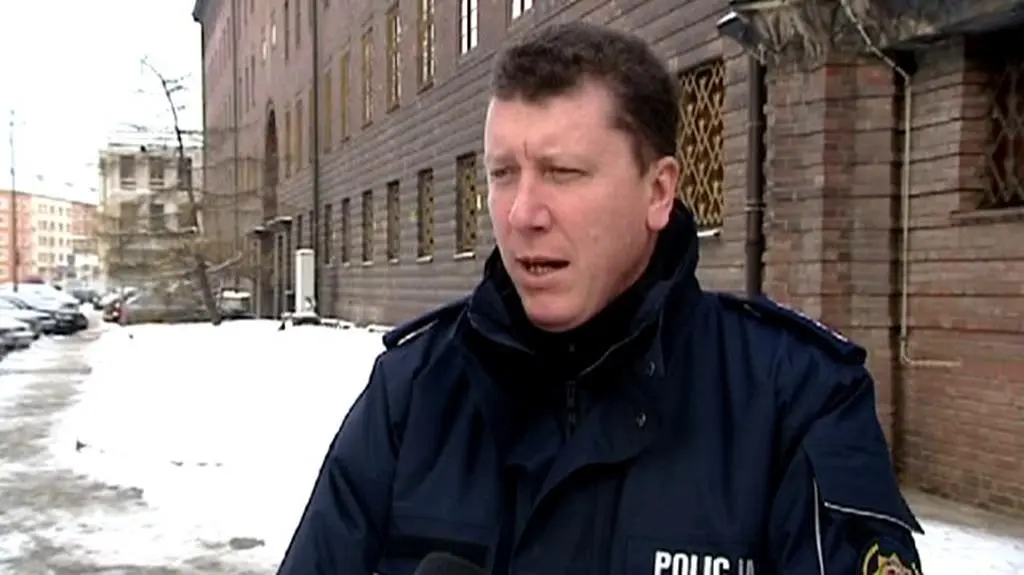 Policja o poszukiwanych złodziejach