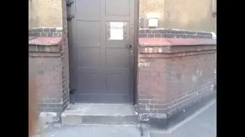 Policja zatrzymała Holendra, który wprowadził na rynek 85 kilogramów narkotyków