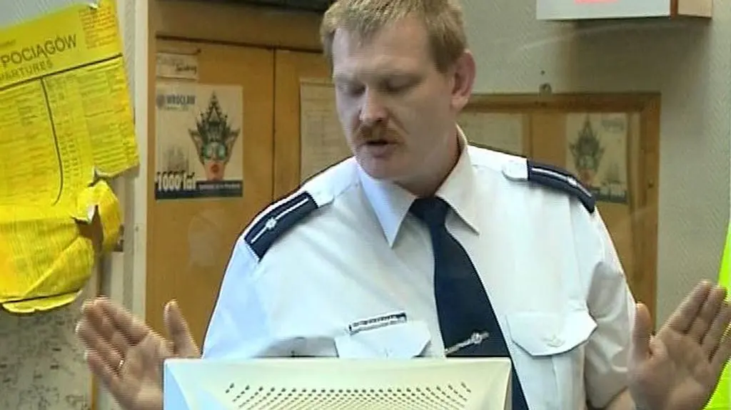 Policjant: Proszę robić zdjęcia