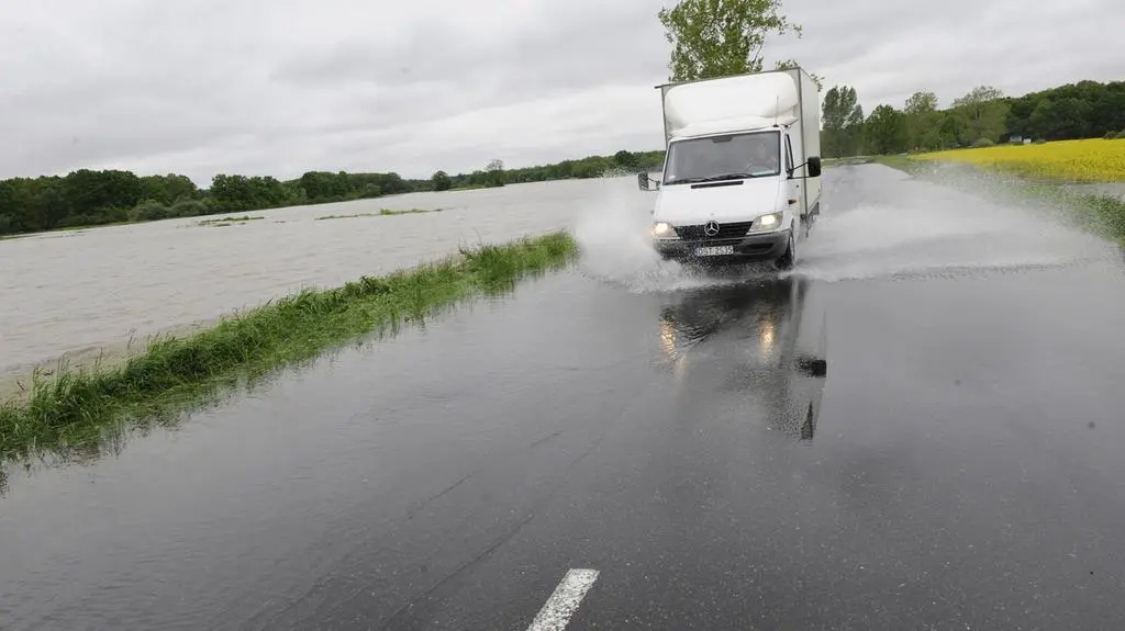 Północ się umacnia, Puławy ewakuują