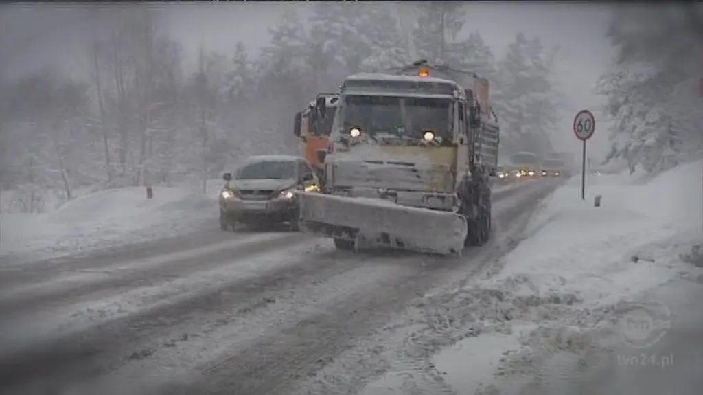 Poranna sytuacja na zakopiance (TVN24)