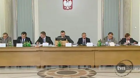 Posłowie przyjęli poprawkę ws. spotkania w "Pędzącym Króliku" (TVN24)