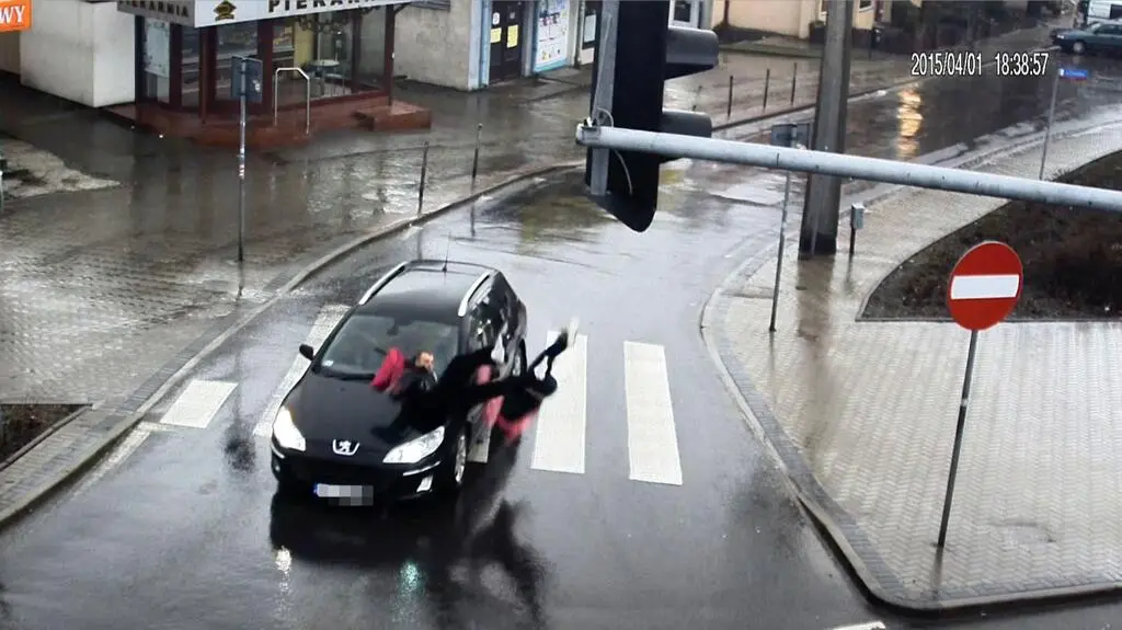 Potrącenie na pasach w Olsztynie