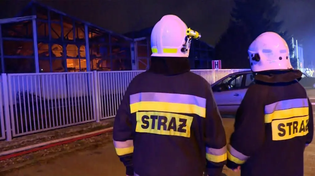 Pożar hali produkcyjnej w Turku