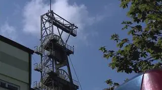 Prawie stu górników nie wyjechało z kopalni 